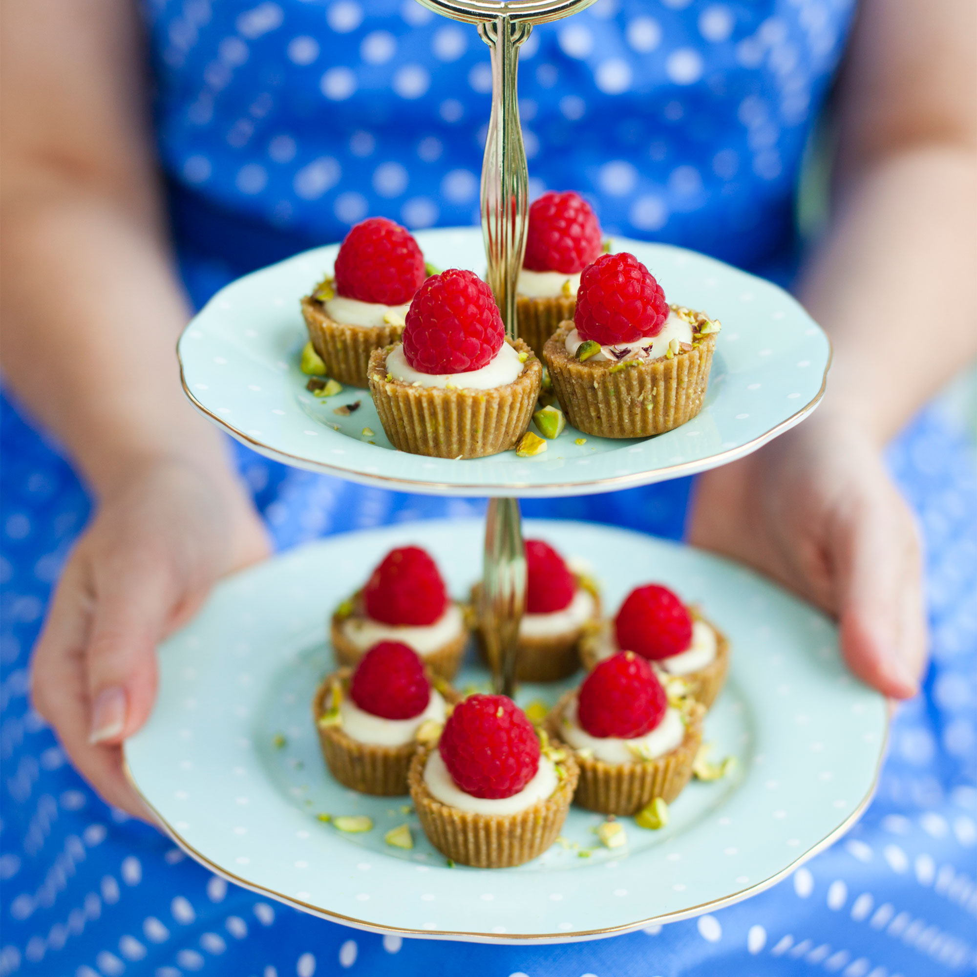 Teeny White Chocolate, Pistachio and Raspberry Tarts Teeny White Chocolate, Pistachio and Raspberry Tarts