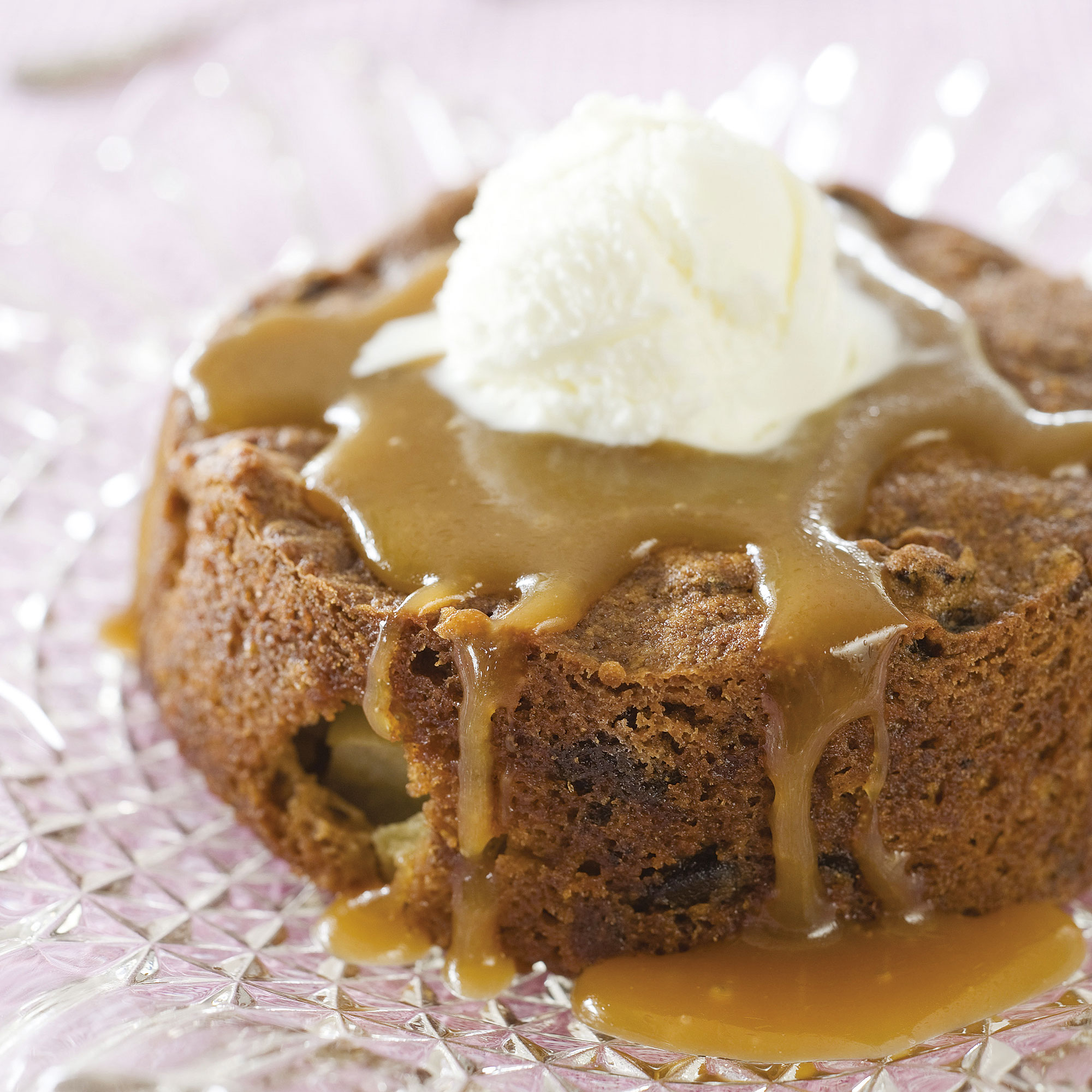 Sticky Date Puddings with Butterscotch Sauce Sticky Date Puddings with Butterscotch Sauce