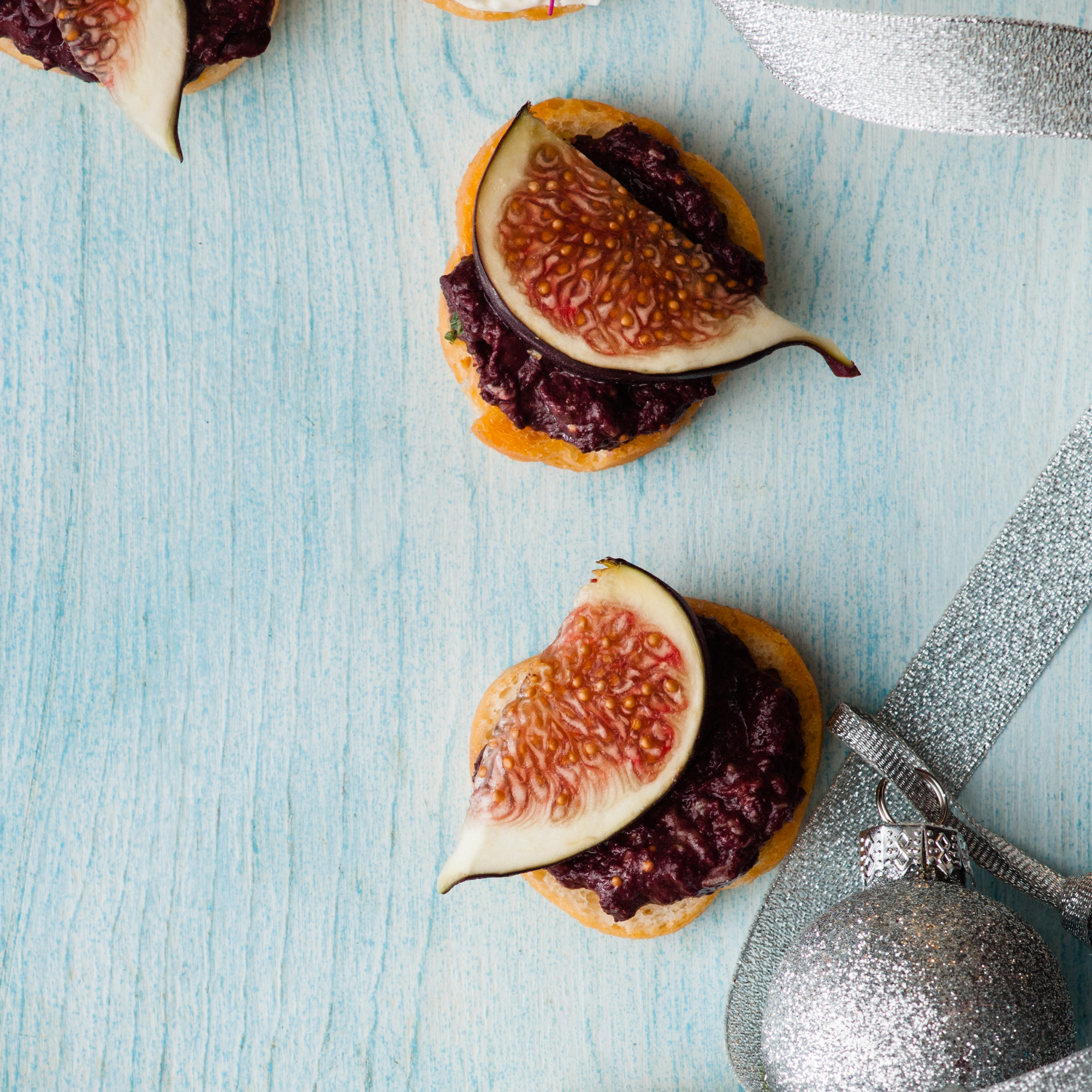 Fig and Black Olive Tapenade Crostini Fig and Black Olive Tapenade Crostini