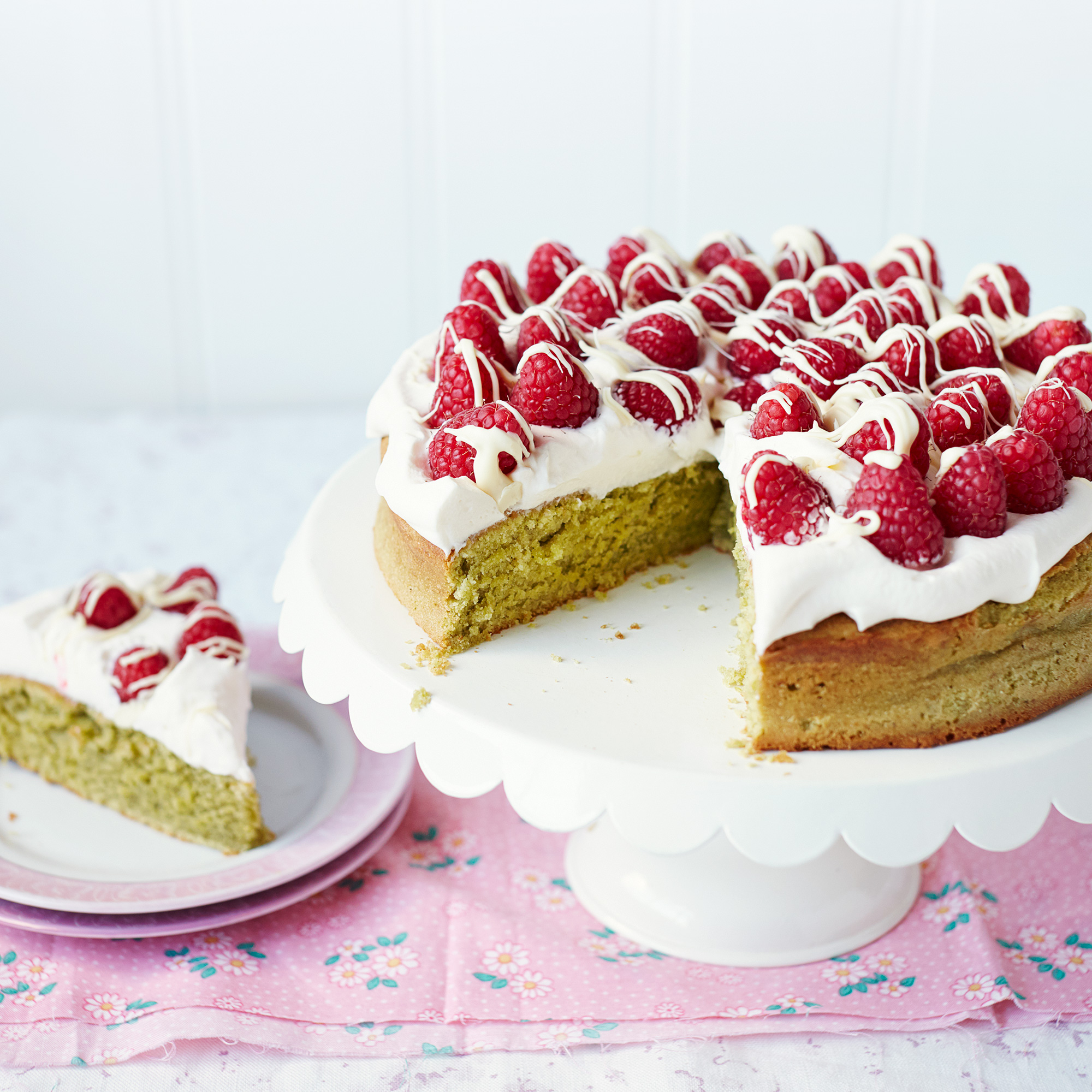 Matcha Cake with Raspberries and White Chocolate Matcha Cake with Raspberries and White Chocolate