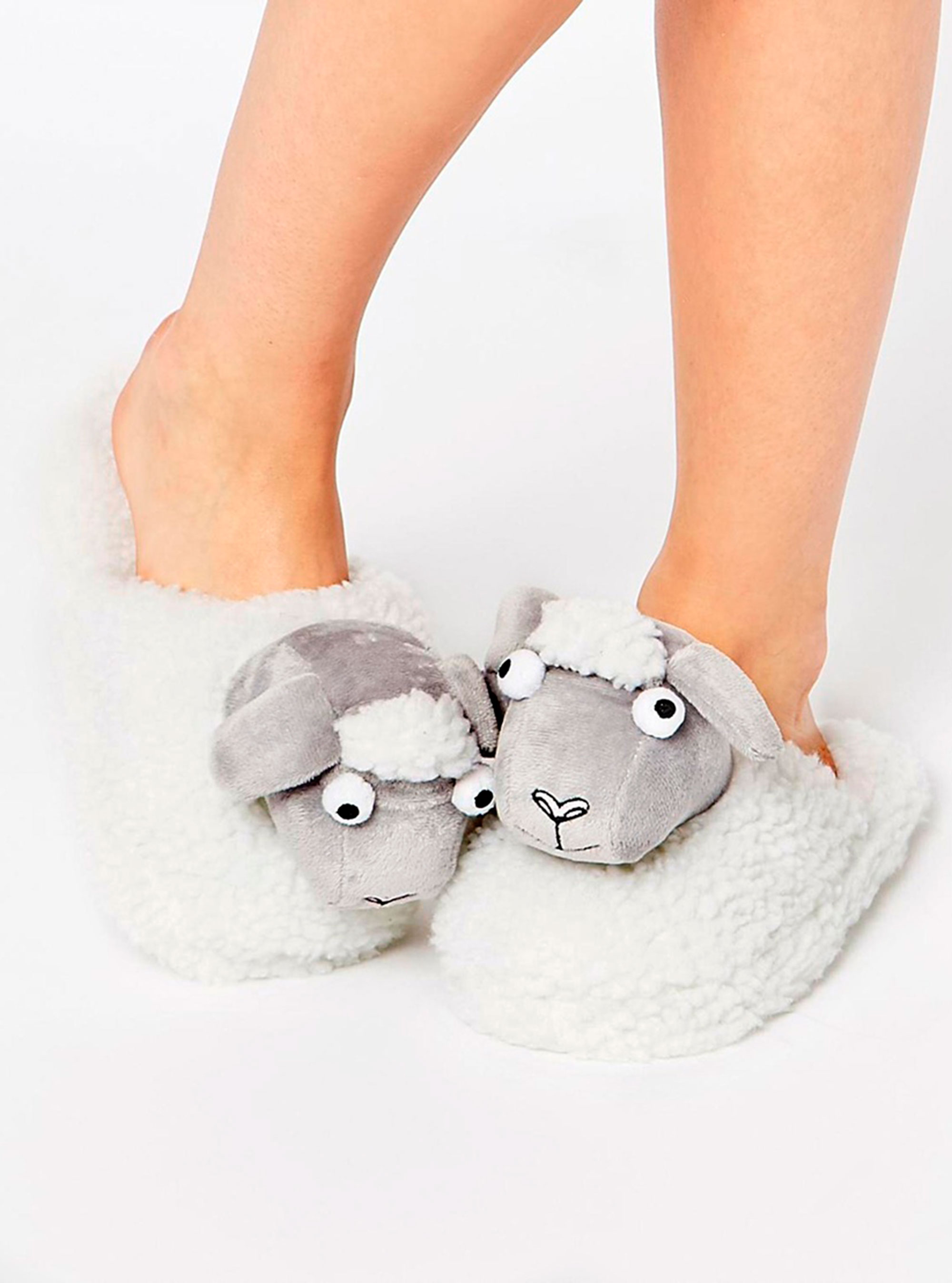 The Snuggliest Slippers For Happy Feet The Snuggliest Slippers For Happy Feet
