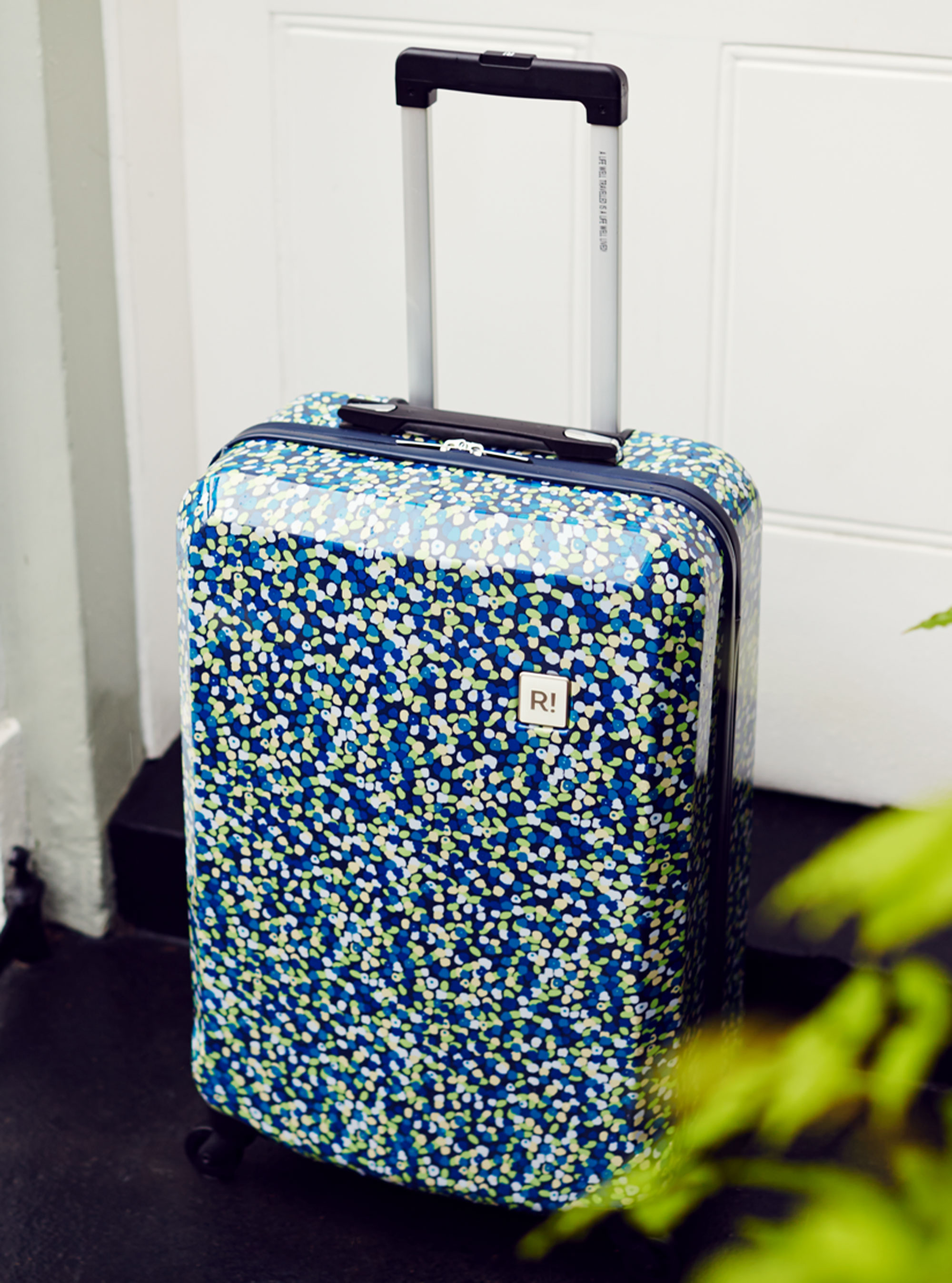 women's suitcases uk