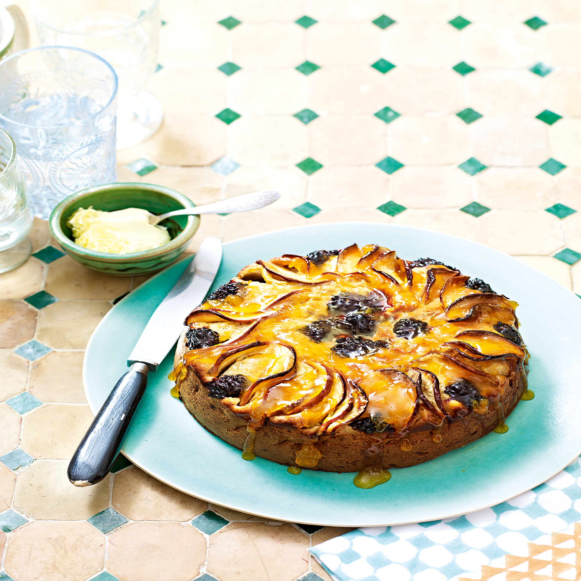 Blackberry, Apple and Lemon Cake Blackberry, Apple and Lemon Cake