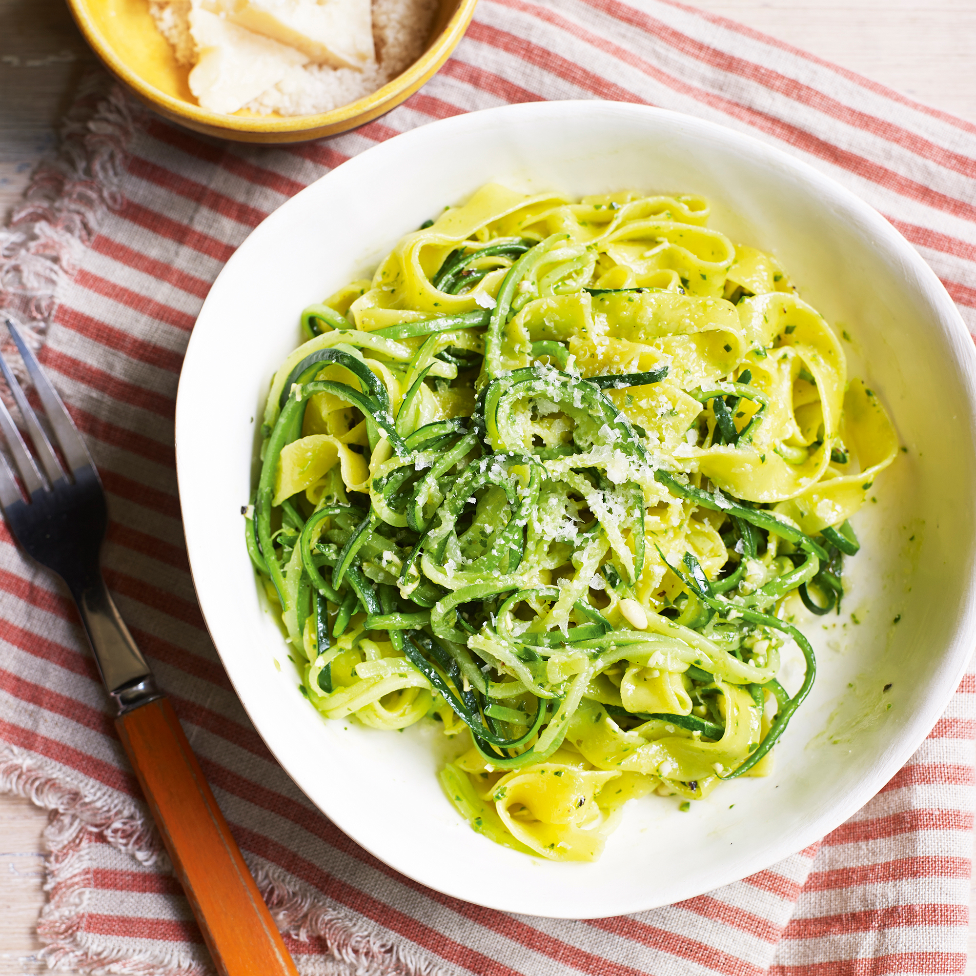 Tagliatelle with Pesto and Courgettes Tagliatelle with Pesto and Courgettes