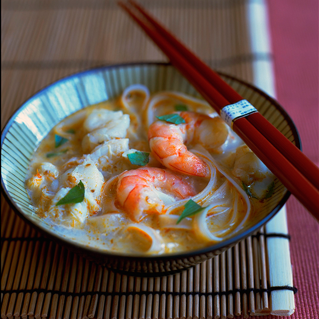 Thai-Style Soup with Prawns, Noodles and Lemongrass Thai-Style Soup with Prawns, Noodles and Lemongrass