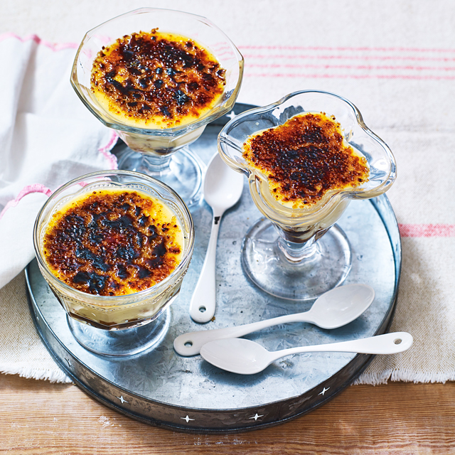 Easy Easter Crème Brûlée Easy Easter Crème Brûlée