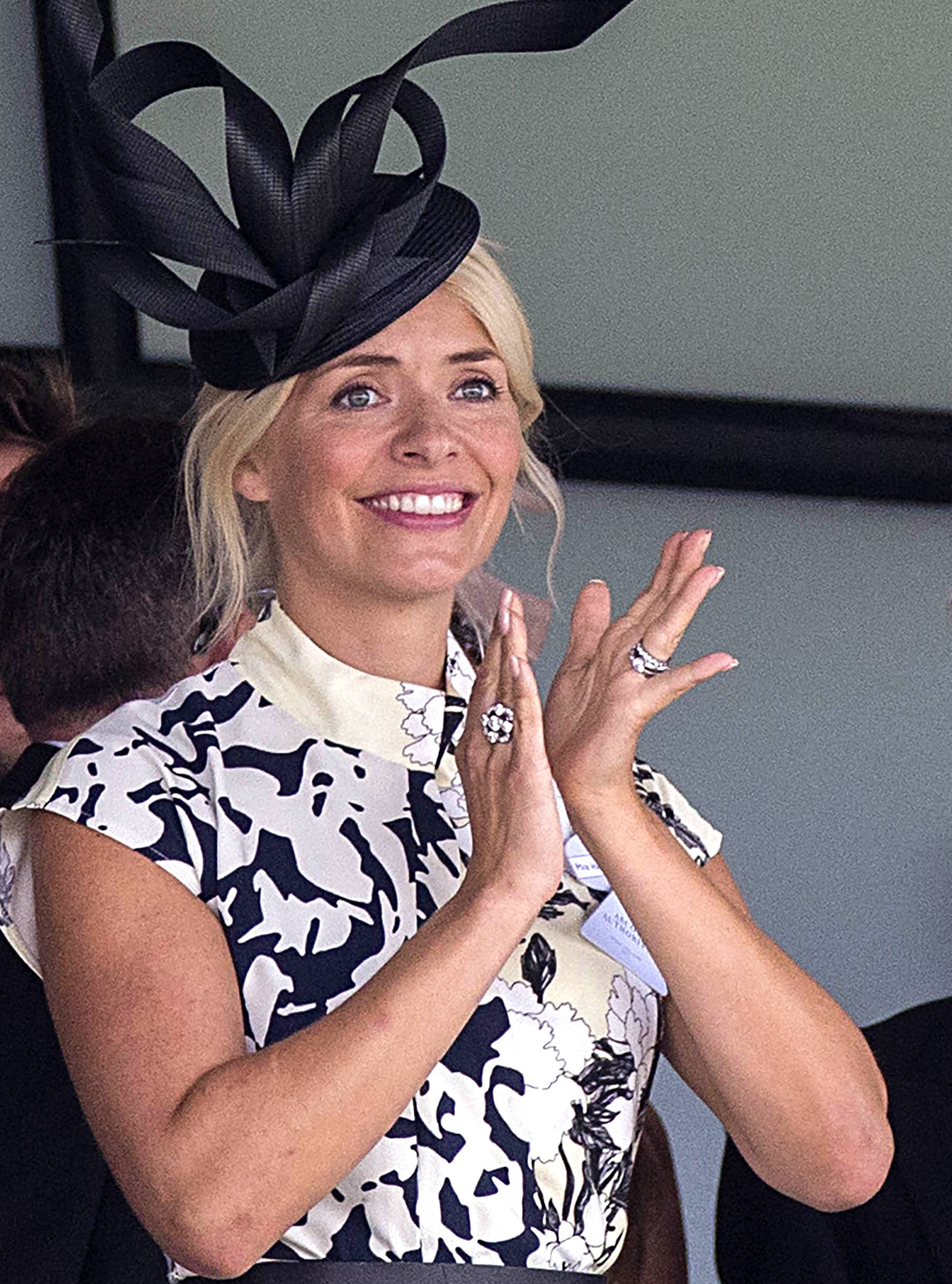 Holly Willoughby's Ascot Dress Could Be The Answer To Your Wardrobe Problems Holly Willoughby's Ascot Dress Could Be The Answer To Your Wardrobe Problems
