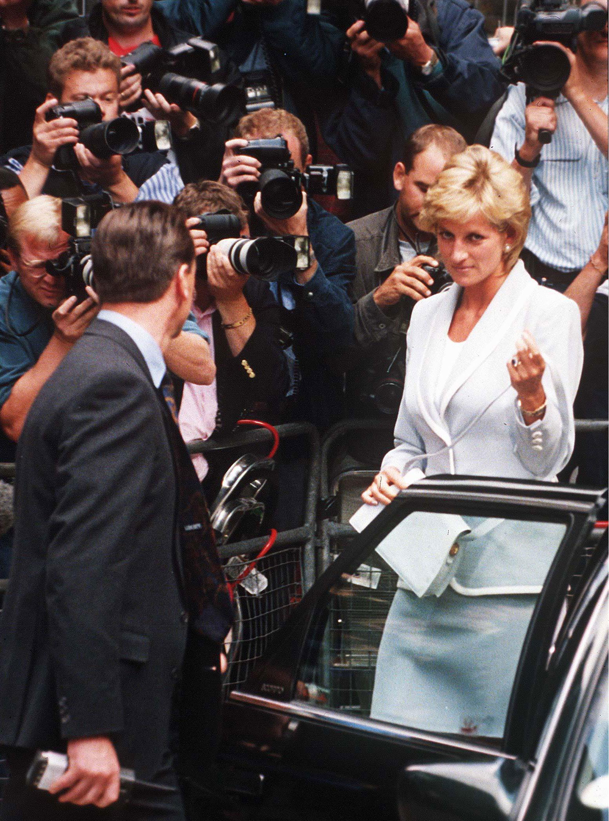 Prince William Reveals Shocking Extent Of Press Intrusion On Princess Diana Prince William Reveals Shocking Extent Of Press Intrusion On Princess Diana
