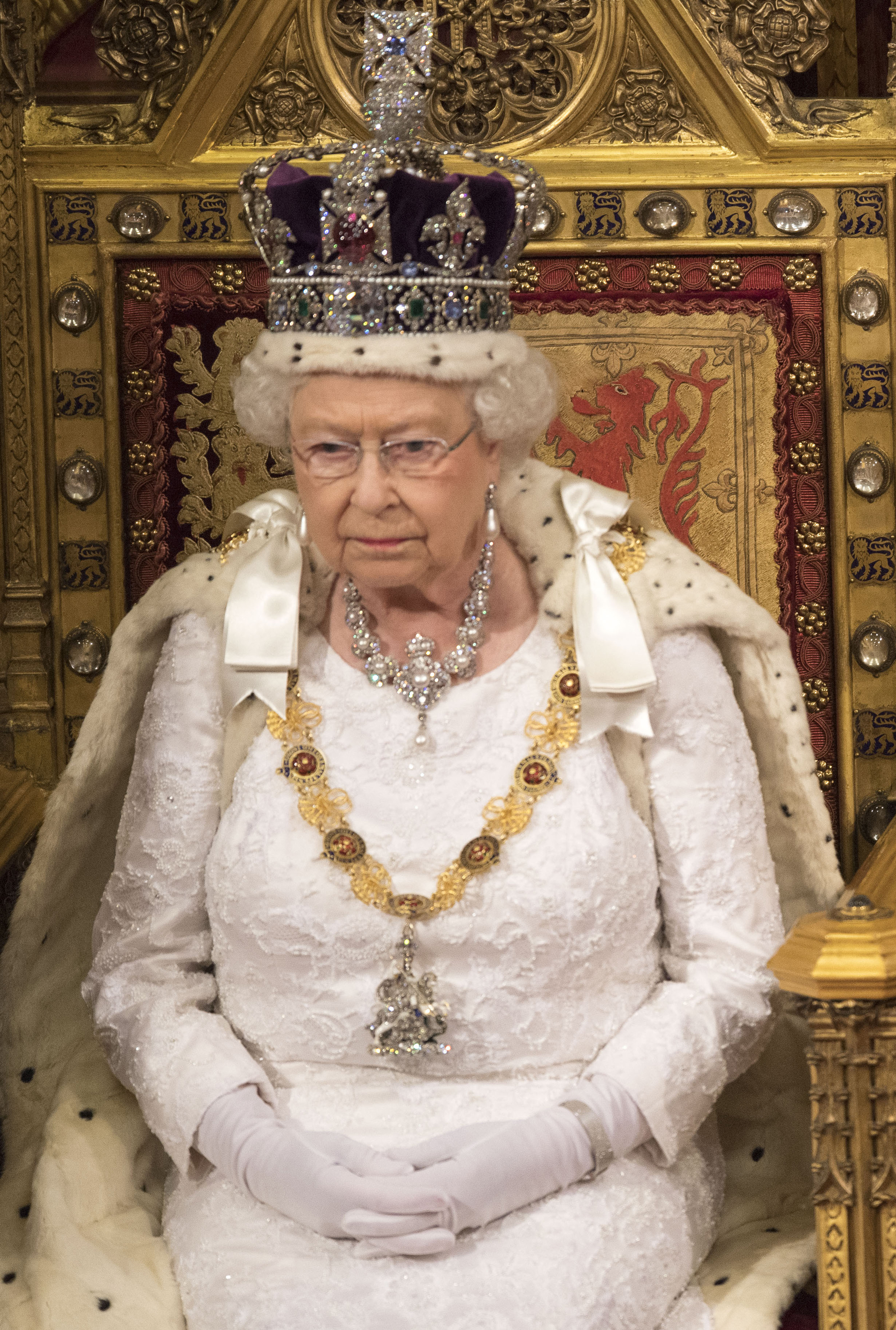 secret plans reveal what might happen when queen retires woman secret plans reveal what might happen when queen retires woman