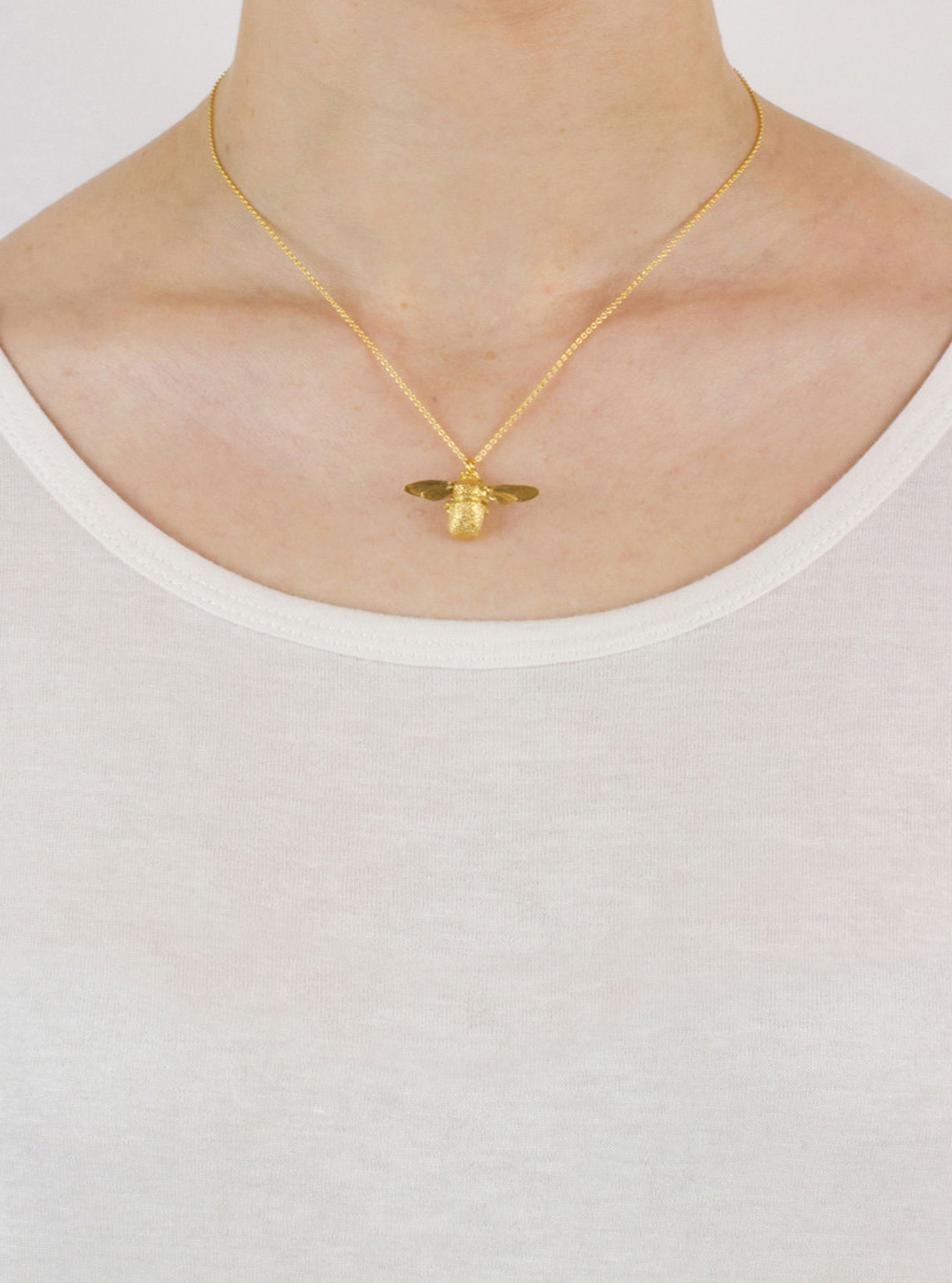 The £140 Gold Necklace That's Been A Bestseller For Almost 10 Years The £140 Gold Necklace That's Been A Bestseller For Almost 10 Years